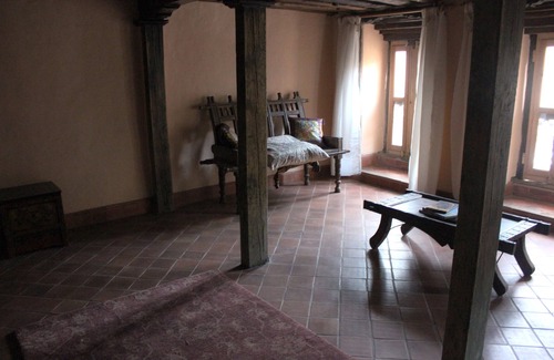 Panaoti House | Matan Chhen