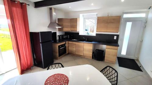 Damouzy House | Matheis