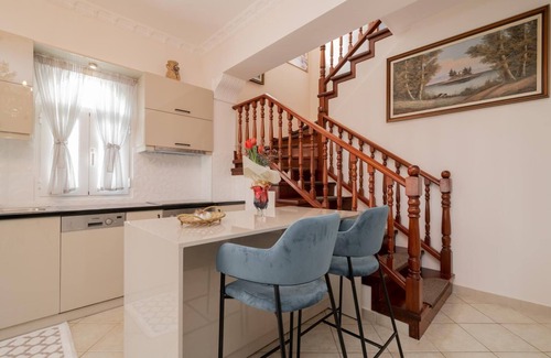 Kalpaki Apartment | Matina's Family House with your Private Jacuzzi!