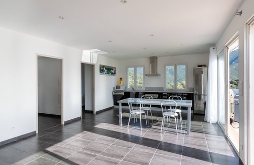 Valpaja Apartment | Matteo Laricio - Appartement T3 vue montagne