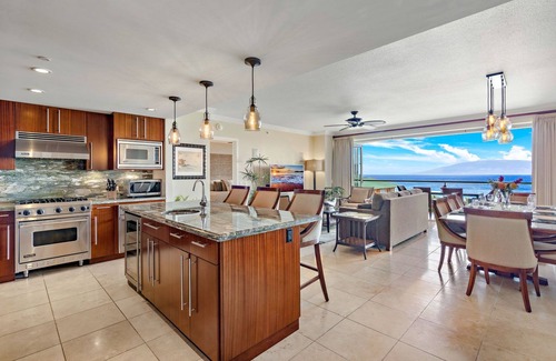 Honokowai Condo | Maui Resort Rentals: Honua Kai – 5 Total Bedrooms, 9th Floor Stunning Deluxe Ocean and West Maui Mountain Views!