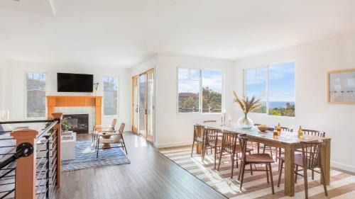 Point Loma Heights House | Maven by AvantStay 5 Minutes to the Beach Ocean Views Spacious Design