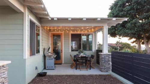 Point Loma Heights House | Maven by AvantStay 5 Minutes to the Beach Ocean Views Spacious Design
