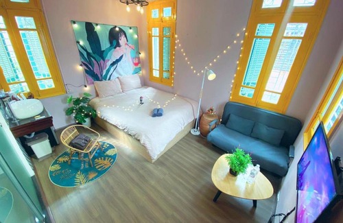 Hoan Kiem House | May - YELLOW