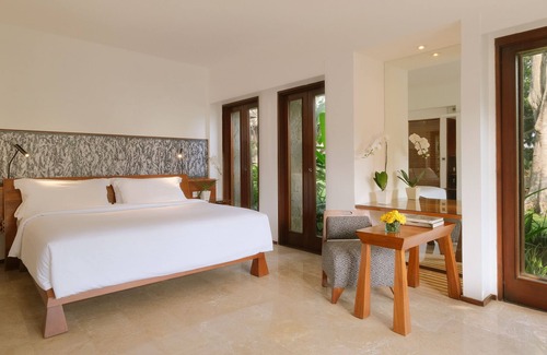 Peliatan Resort | Maya Ubud Resort and Spa