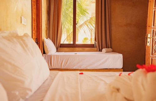 Bwejuu Beach Hotel | Mayai Ocean Resort