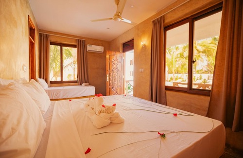 Bwejuu Beach Hotel | Mayai Ocean Resort