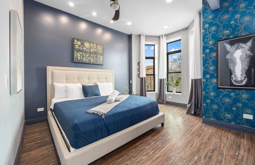 Bronzeville House | Mccormick Place Guest House