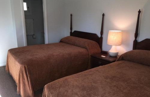 Gansevoort Hotel | McGregor Inn Motel