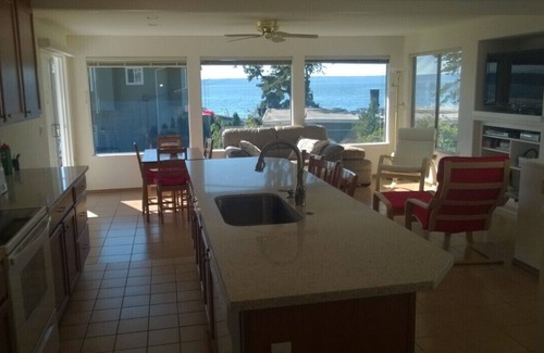 McKees Beach House | McKees Beach house located on one of the nicest beaches on Port Susan Bay.
