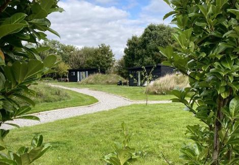 Foolow House | Meadow View - Bottom Cabin