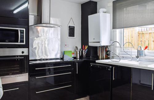 Lochgelly House | Meadow View