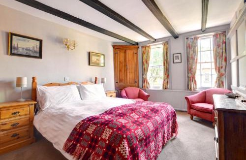 Robin Hood's Bay House | Meadowcroft