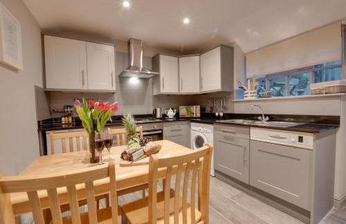 Robin Hood's Bay House | Meadowcroft