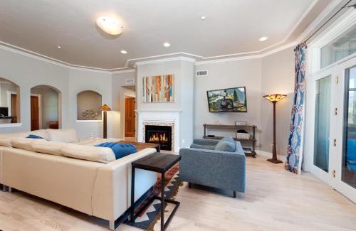 Historic Downtown Durango House | Mears House Unit 3H