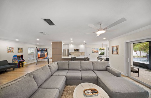 Lake Magdalene House | Mediterranean Oasis! Pool, Game Room & Lounging