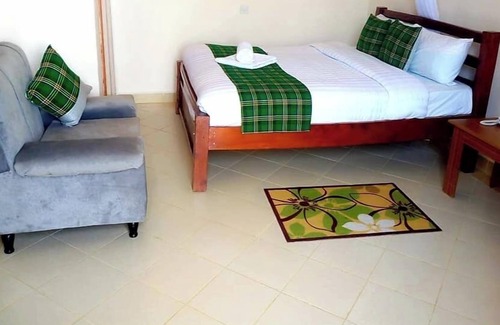 Kisumu Hotel | Megg's Place Kisumu