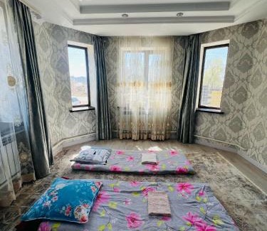 Ak-Talaa District House | Meimanbek Guesthouse