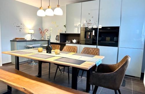 Bad Kreuznach Apartment | Mein Apartment, Forest View mit Balkon und Klima, bis 10 Personen