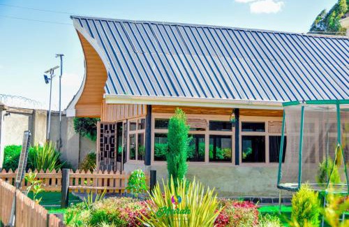Naivasha Bed & Breakfast | Meirah Gardens Naivasha