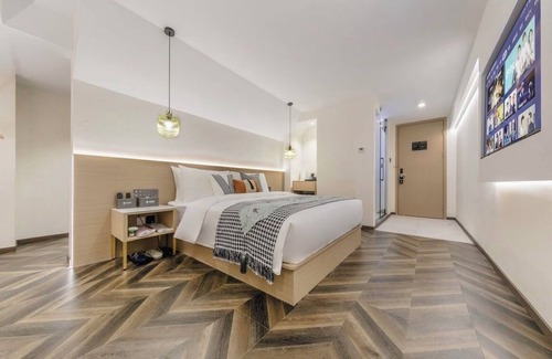 Gulou Hotel | meixi jiudian -Nanmendou Subway Station