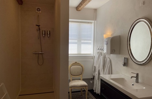 Gedser Bed & Breakfast | MejeriGaarden Bed and Breakfast