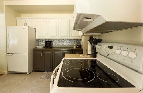 Hastings Highlands Cottage | Memories by Baptiste Lake