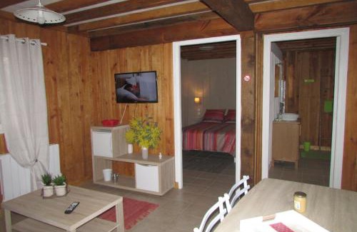 Luglon House | Menon