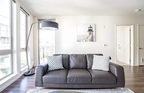 Mercer Island Apartment | Mercer Isl 2BR #3 | Corporate Stay | Sophari