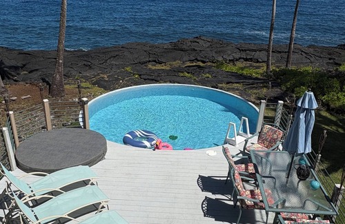 Keaau House | Mermaid’s Lookout WOW the views! Ocean Front, full lanai, heated pool & AC.