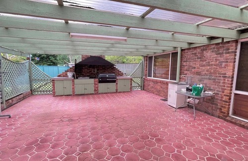 Castle Hill House | MetaWise Cozy Family Room3 in Shared Home Free Parking