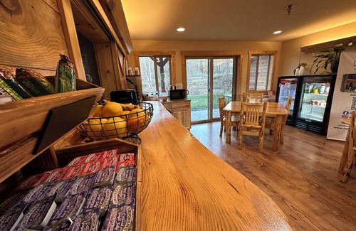 Winthrop Cabin | Methow River Lodge & Cabins