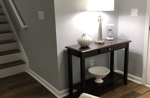 Kennesaw House | Metro Atlanta Townhouse