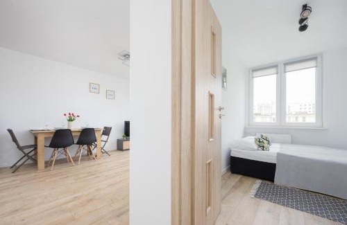 Targowek Apartment | Metro Spot Warszawa