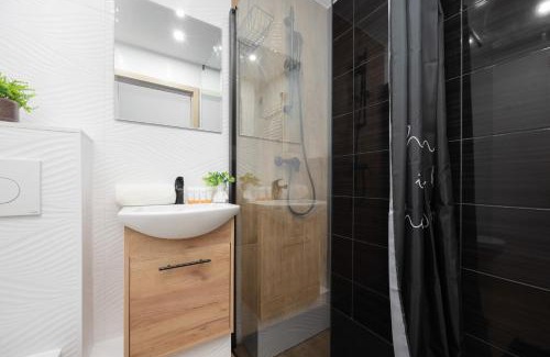 Targowek Apartment | Metro Spot Warszawa