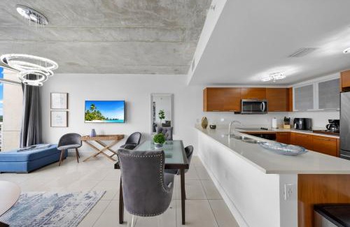 Midtown Apartment | Midblock Midtown Miami High Floor 1B Suite W Spa Pool Gym
