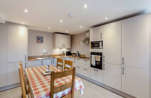 Litton Cottage | Middlecroft - UK45062