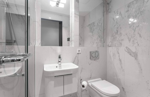 Downtown Hotel | Midtown Reykjavik - Small Double Room