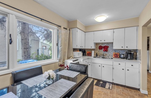 North Battleford House | Mighty Manor