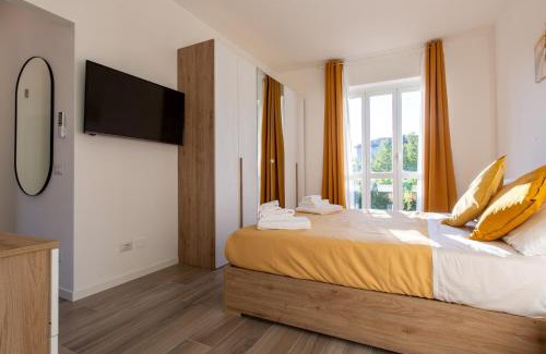 Ortica Apartment | Milano City Apartments - Stylish House Free WiFi-Parking-Airport