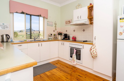 Milford Cottage | Milford Country Cottages (Rose Cottage)