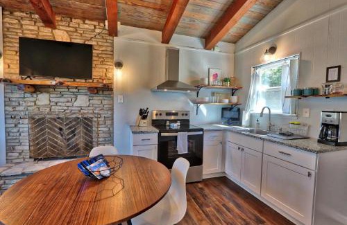 Canyon Lake House | Millie's Cottages Unit 2 - Annie