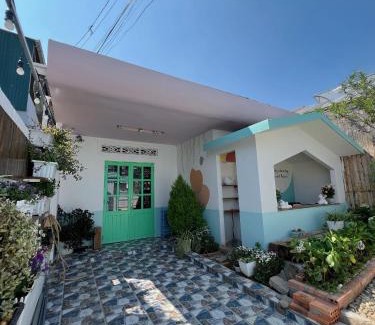 Phuong Apartment | MiNam House