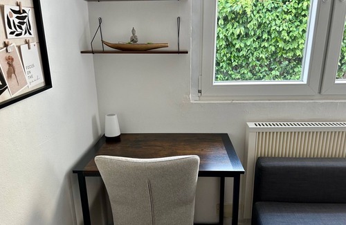 Niddatal Apartment | Mini Apartment mit Garten und Küche