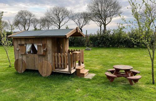 Dikbroeken Other | Mini Camping Drentse Monden