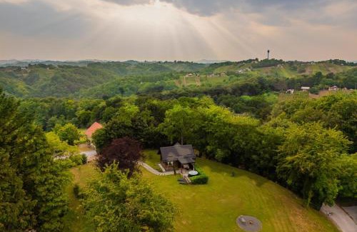 Vinica House | Mini Hill - Tiny House