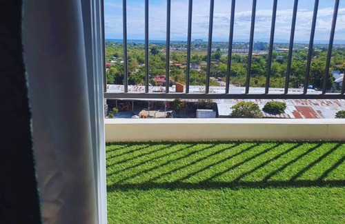 Lapu-Lapu Condo | Minimalist condo in Lapu-Lapu - Perfect for a getaway