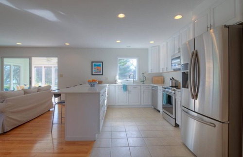 St. Michaels House | Minutes from Downtown St. Michaels | Private Dock | Kayaks