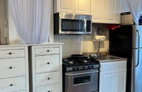 Historic Downtown Apartment | Minutes to NYC Best of Jersey City