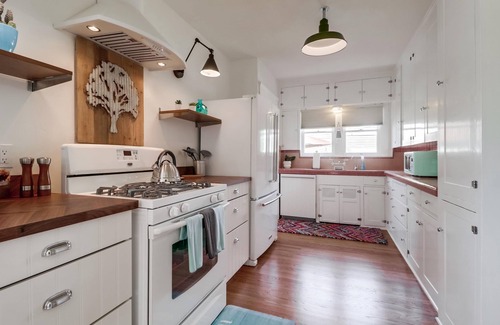 Mission Hills House | Mission Hills Historic Bungalow